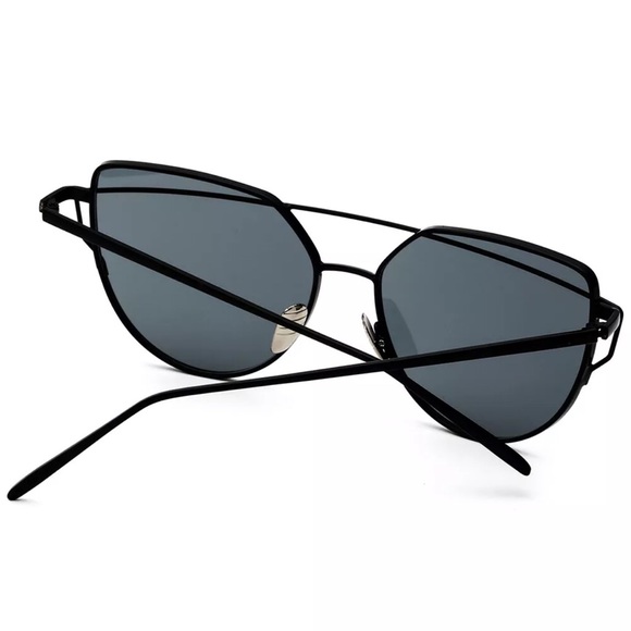 🖤”BE MYSTERIOUS”🖤CATEYE SUNGLASSES-NEW - Picture 7 of 8